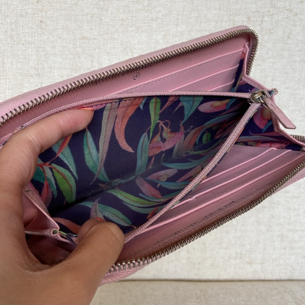 Chanel Pink Stitched Zippy Wallet - Picture 8 of 14